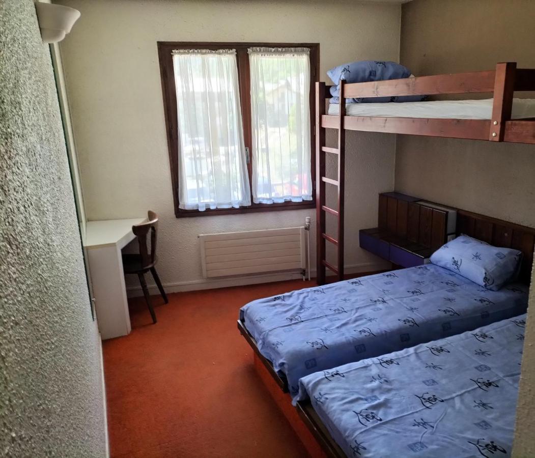 Chambre Triple Avec Salle De Bains Privative 3 Vallouise Exterior photo